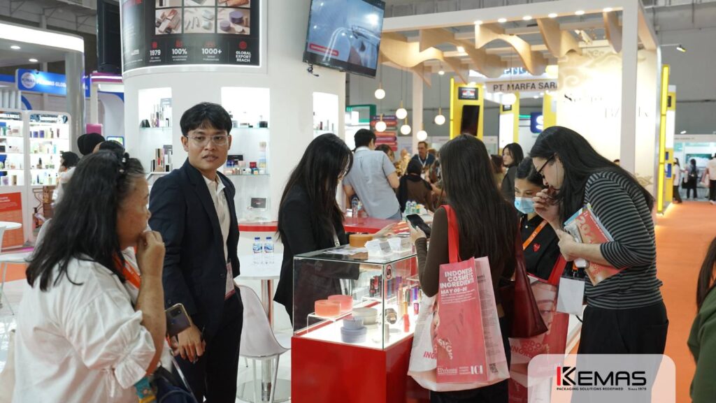 A Highly Active First Day at the KIM Kemaspkg Booth
